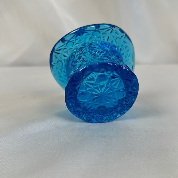 Vtg Fenton Glass Aqua Blue Fancy Cut Glass Top Hat Toothpick/Votive/Matches - Picture 10 of 13